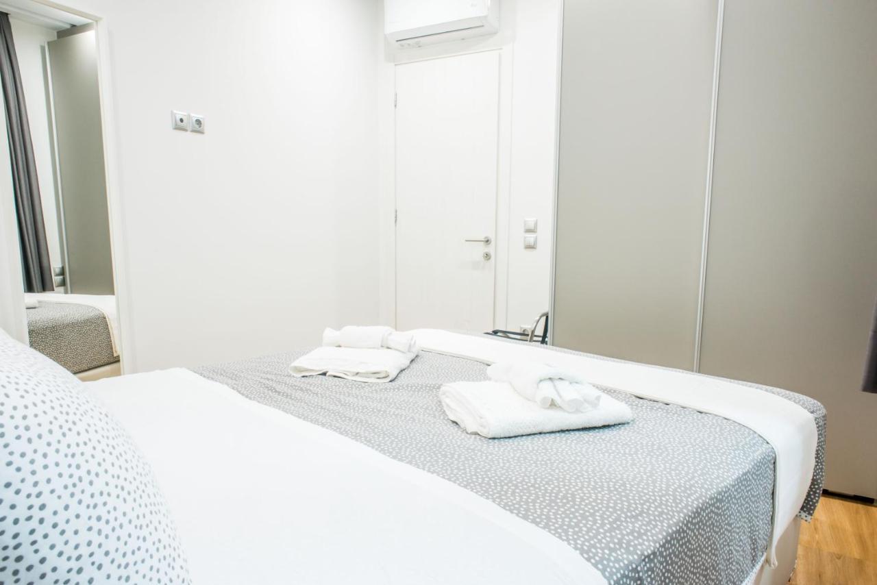 Α26 Pristine & Modern Flat Near Monastiraki Square In Athens Apartment ภายนอก รูปภาพ